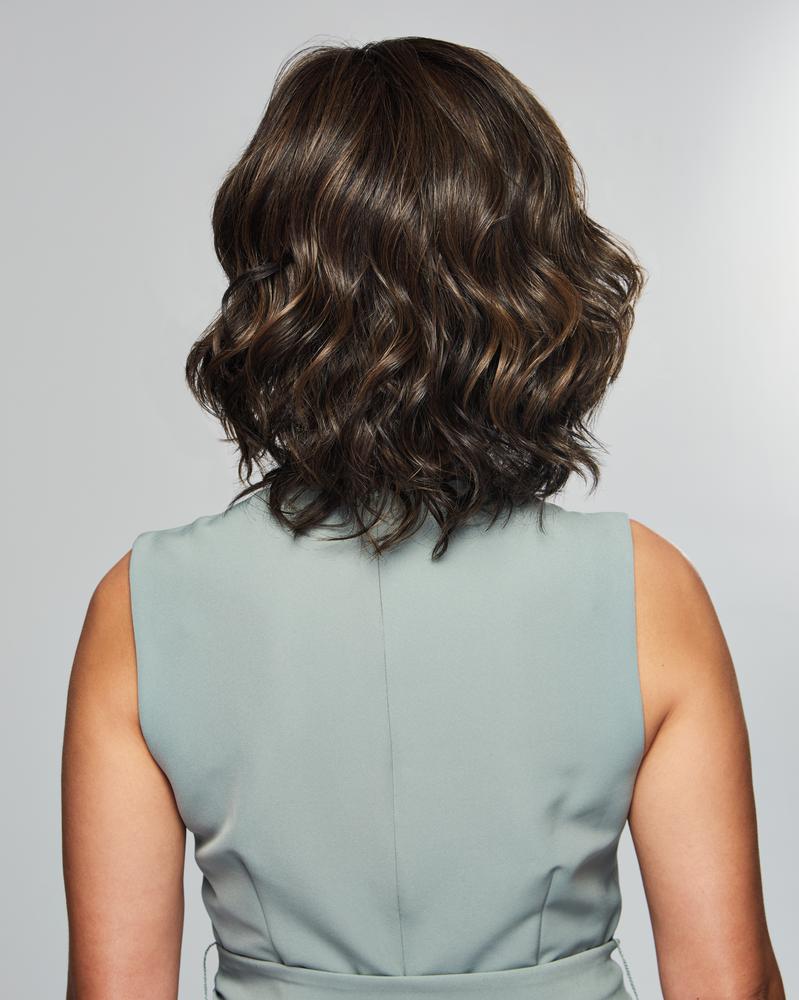 EDITOR'S PICK LARGE WIG BY RAQUEL WELCH