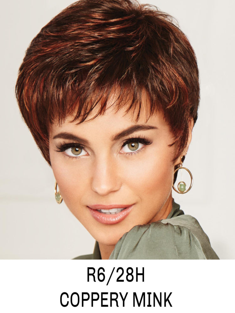 WINNER PETITE WIG BY RAQUEL WELCH