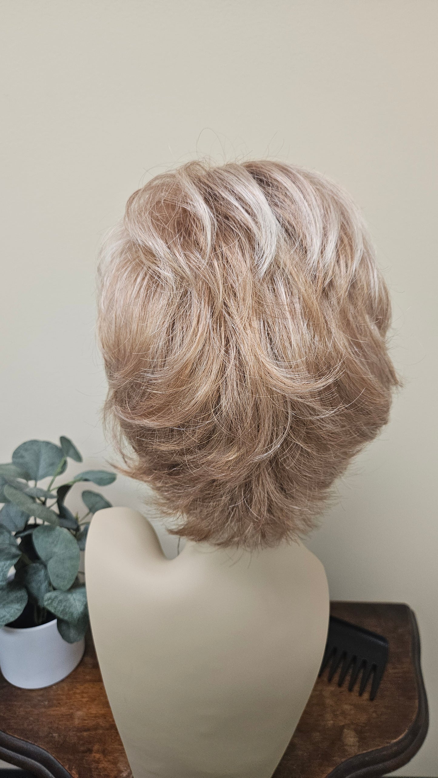 Gabor Carte Blanche Wig