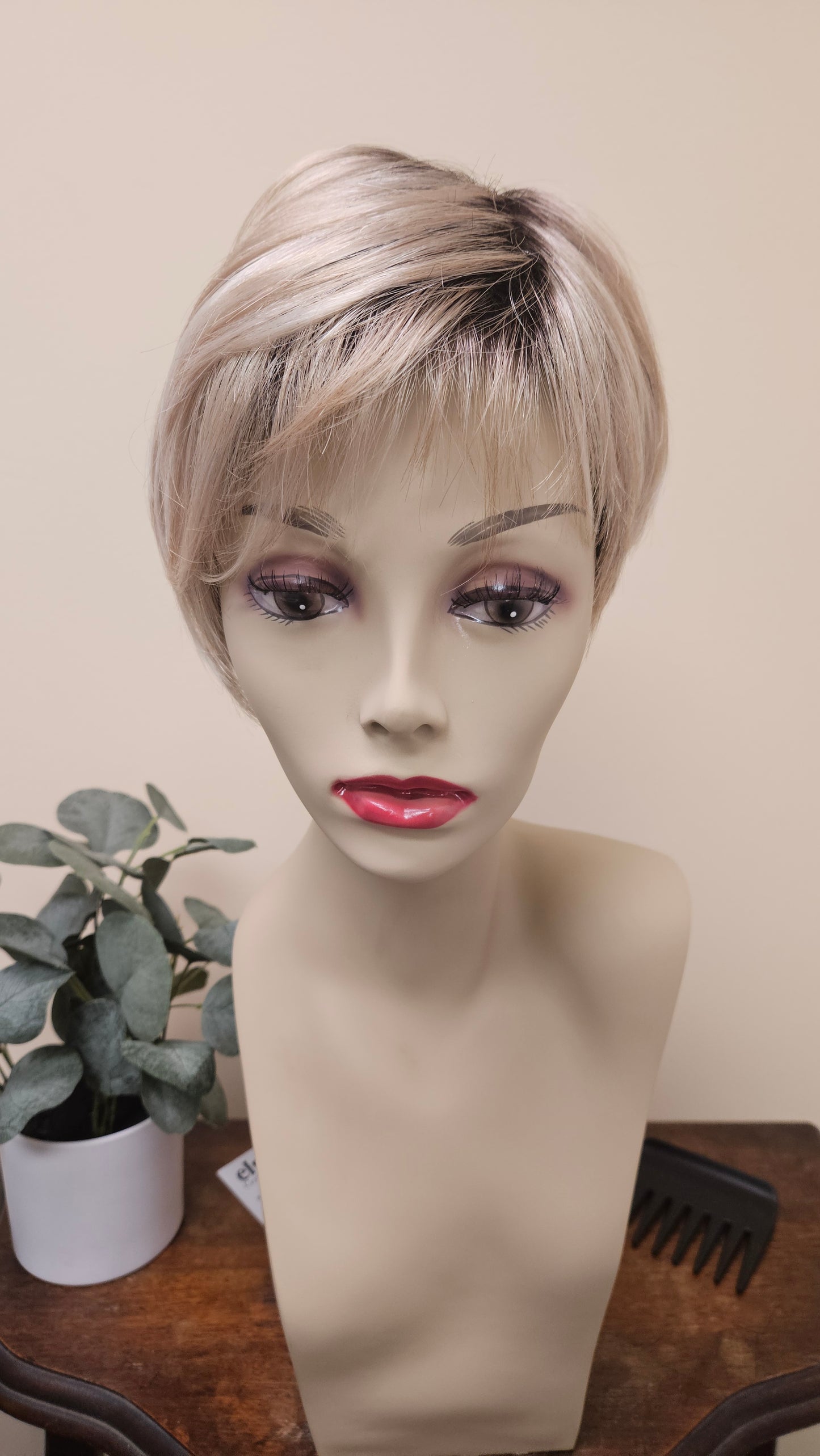 Tony of Beverly Arden Wig