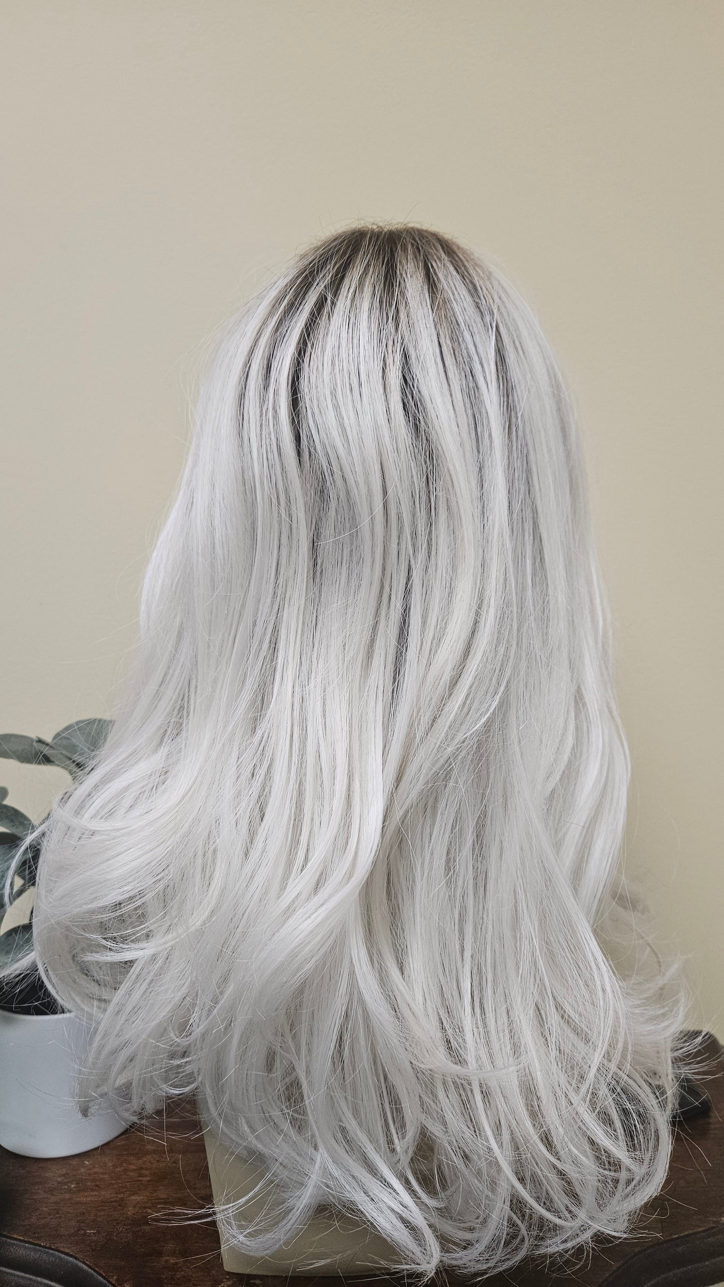 Hairdo Whiteout Wig