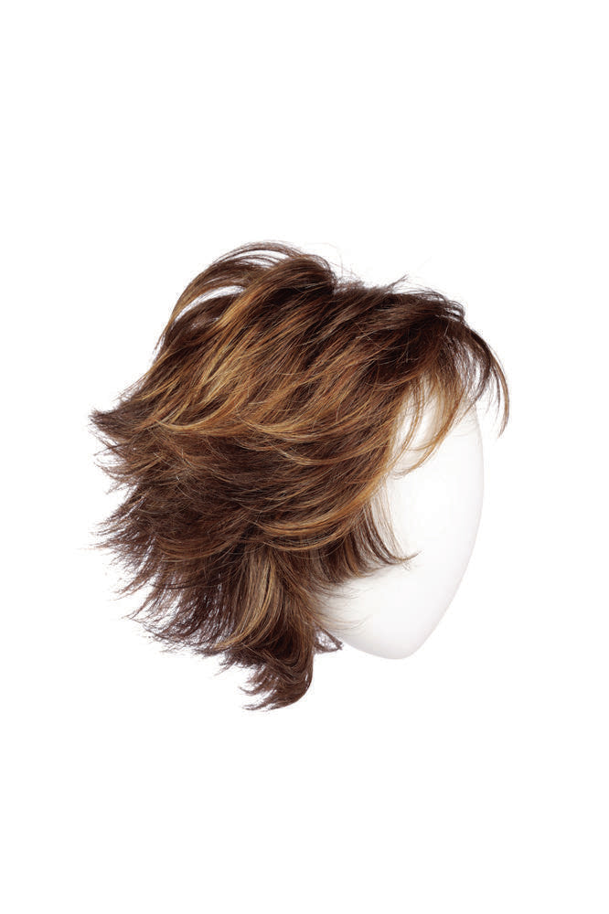 TREND SETTER ELITE WIG BY RAQUEL WELCH