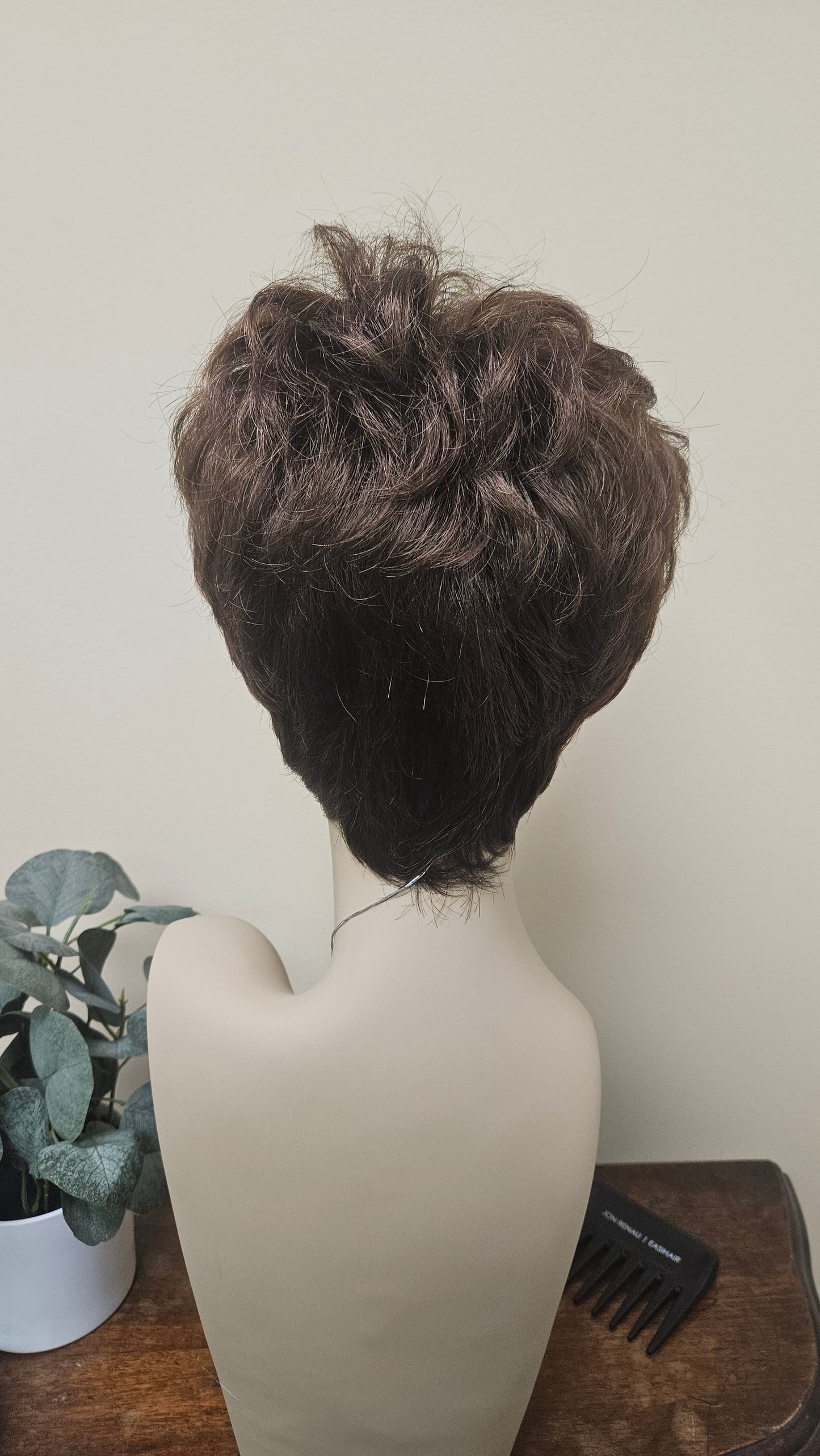 Ellen Wille Tab Wig