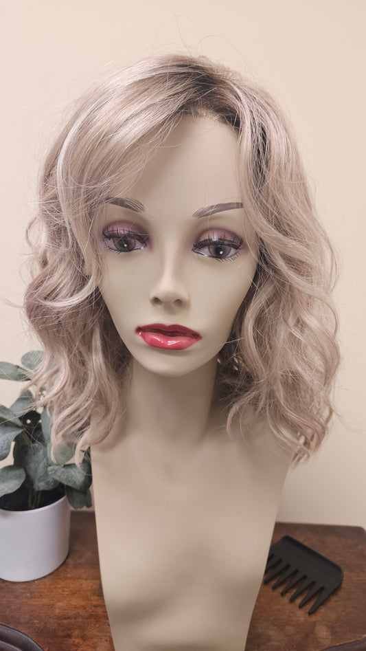 Estetica Finn Wig