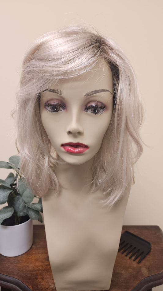 Estetica Mellow Wig