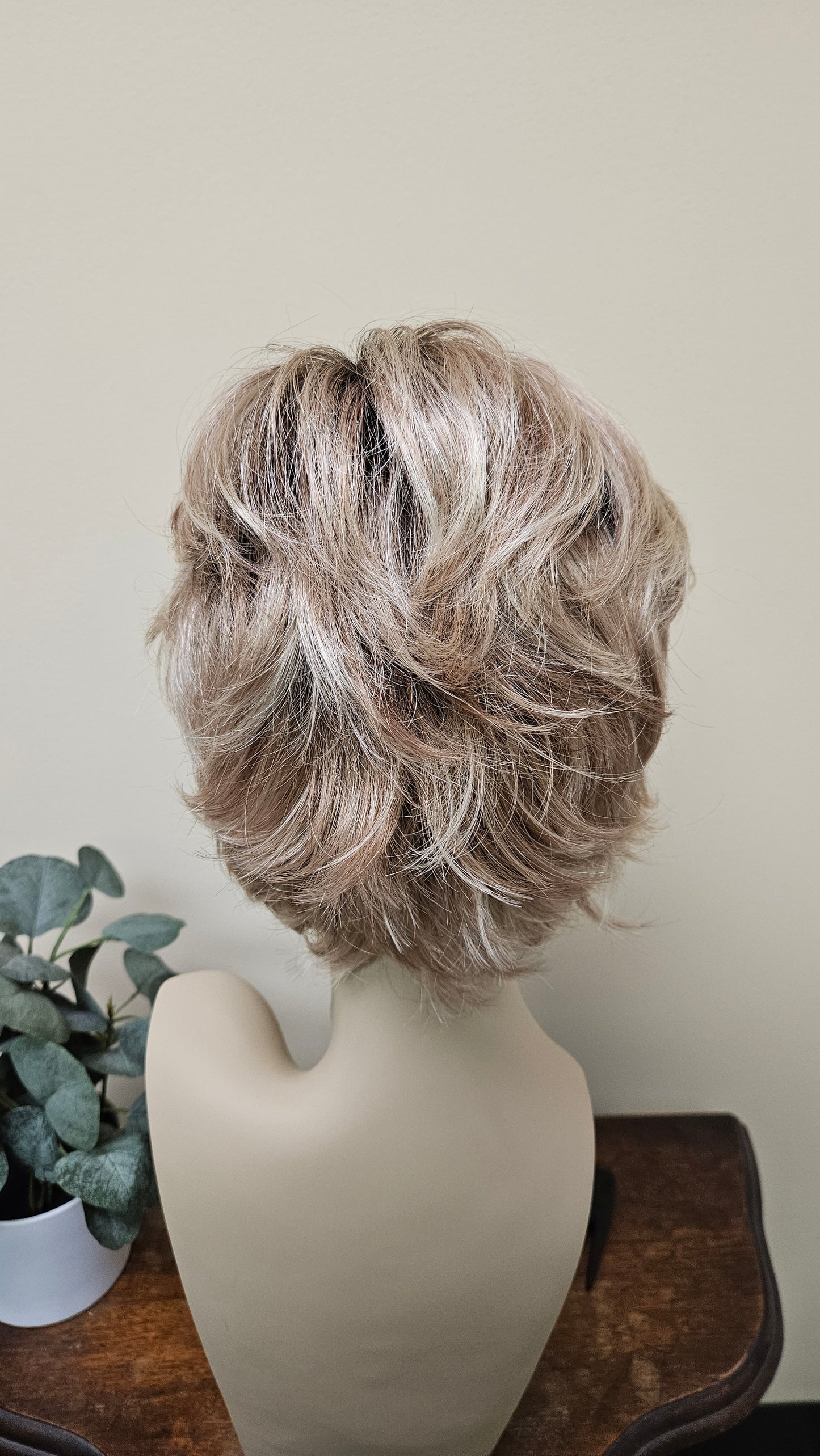 VOLTAGE ELITE WIG BY RAQUEL WELCH