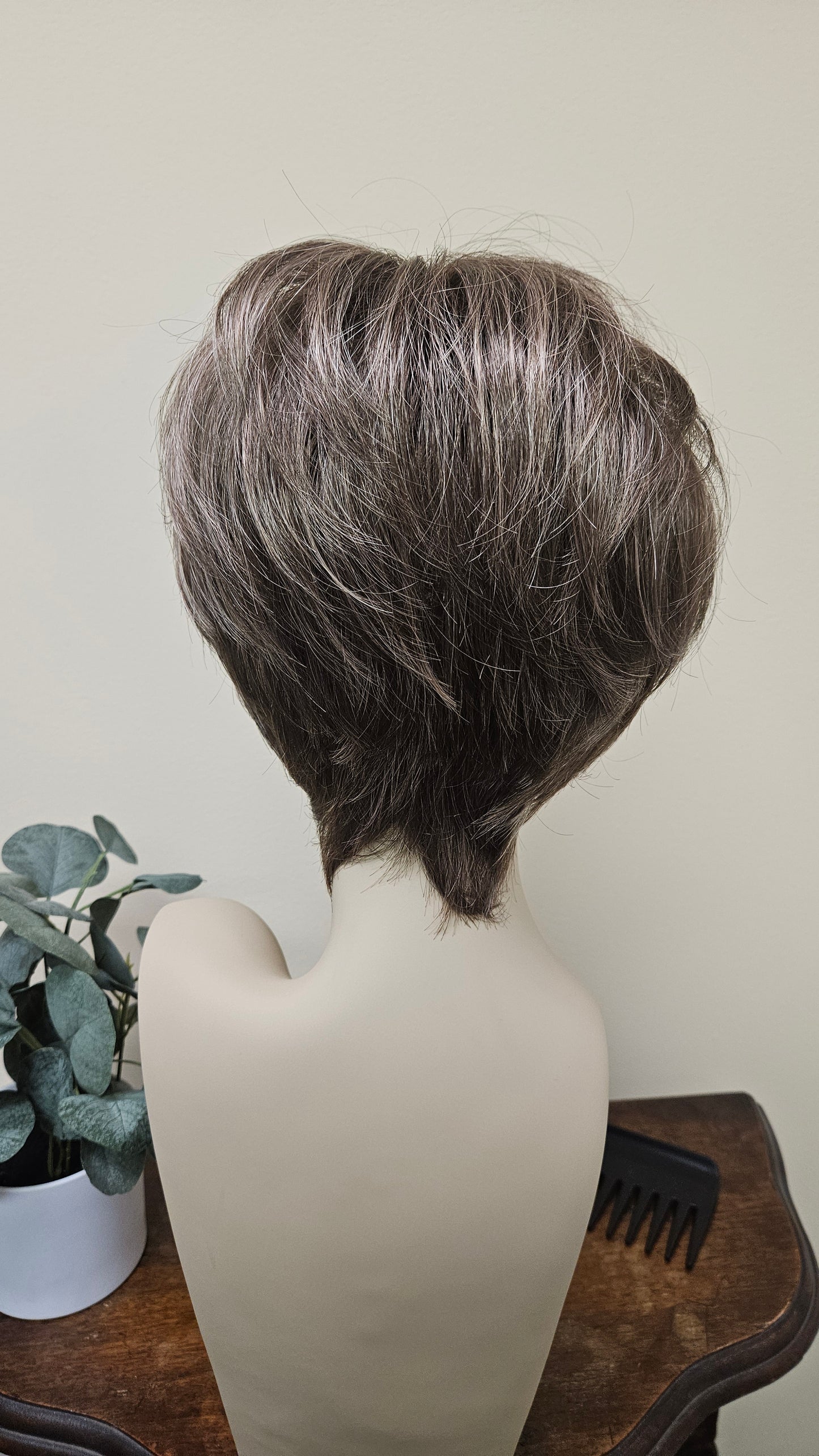 Jon Renau Annette Wig