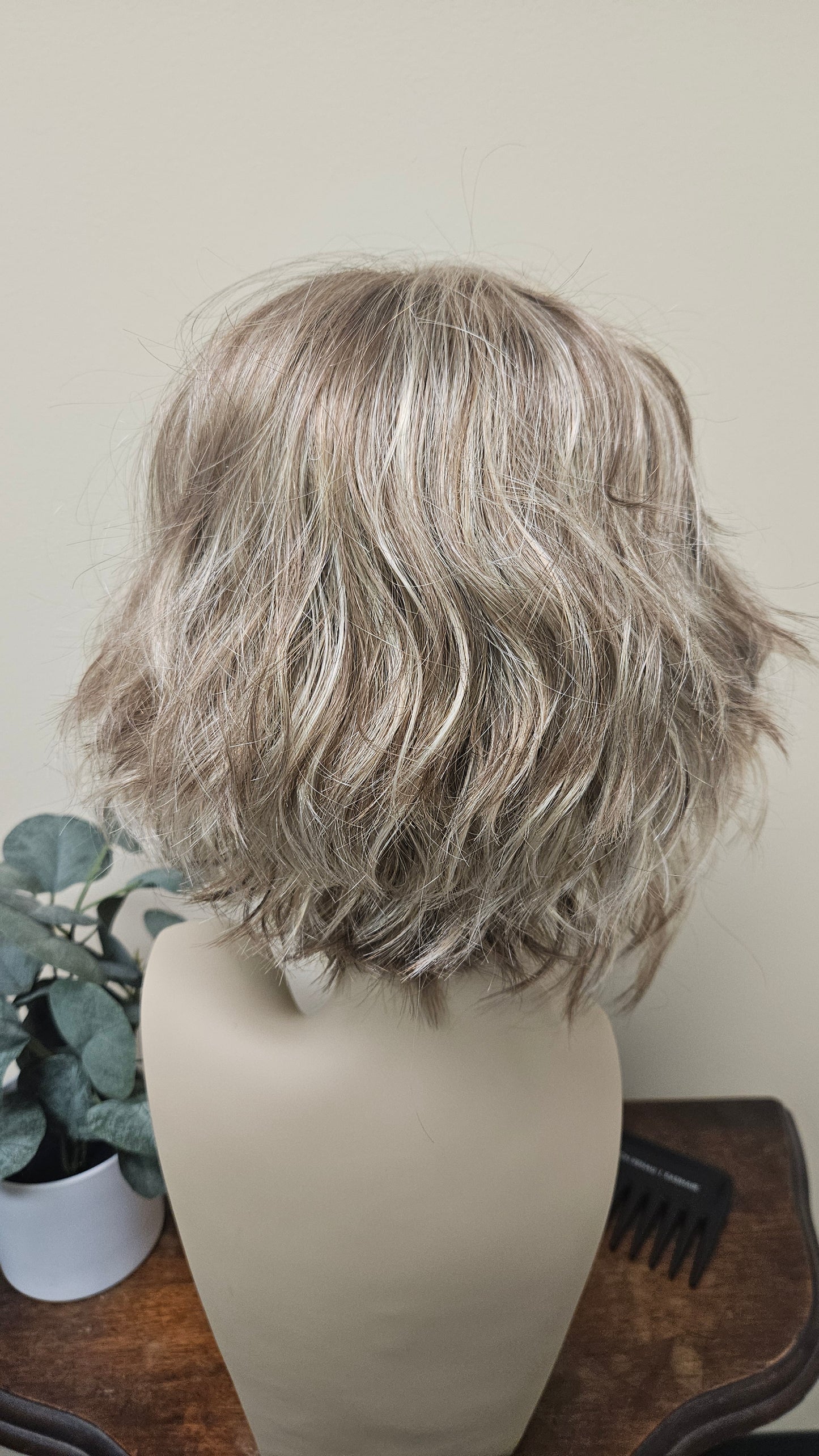 Estetica Wynter Wig