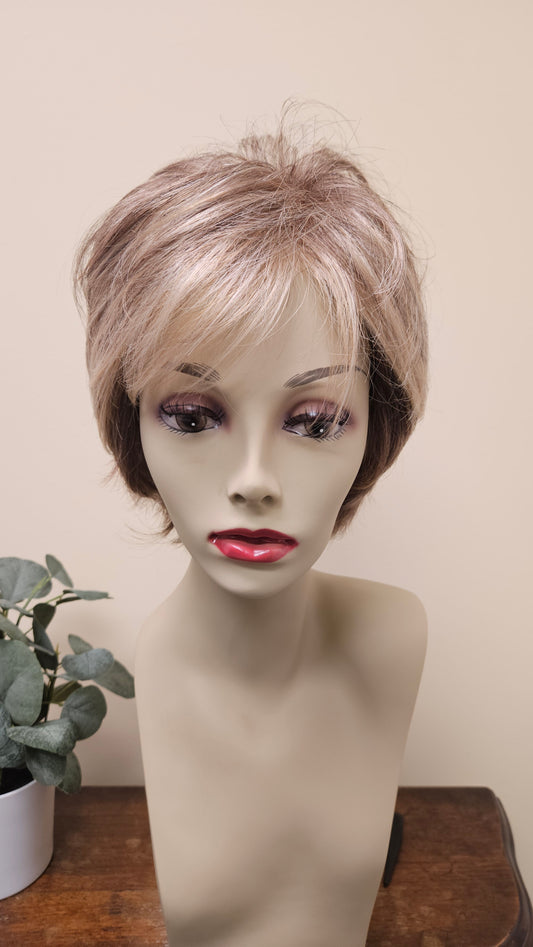 VOLTAGE ELITE WIG BY RAQUEL WELCH