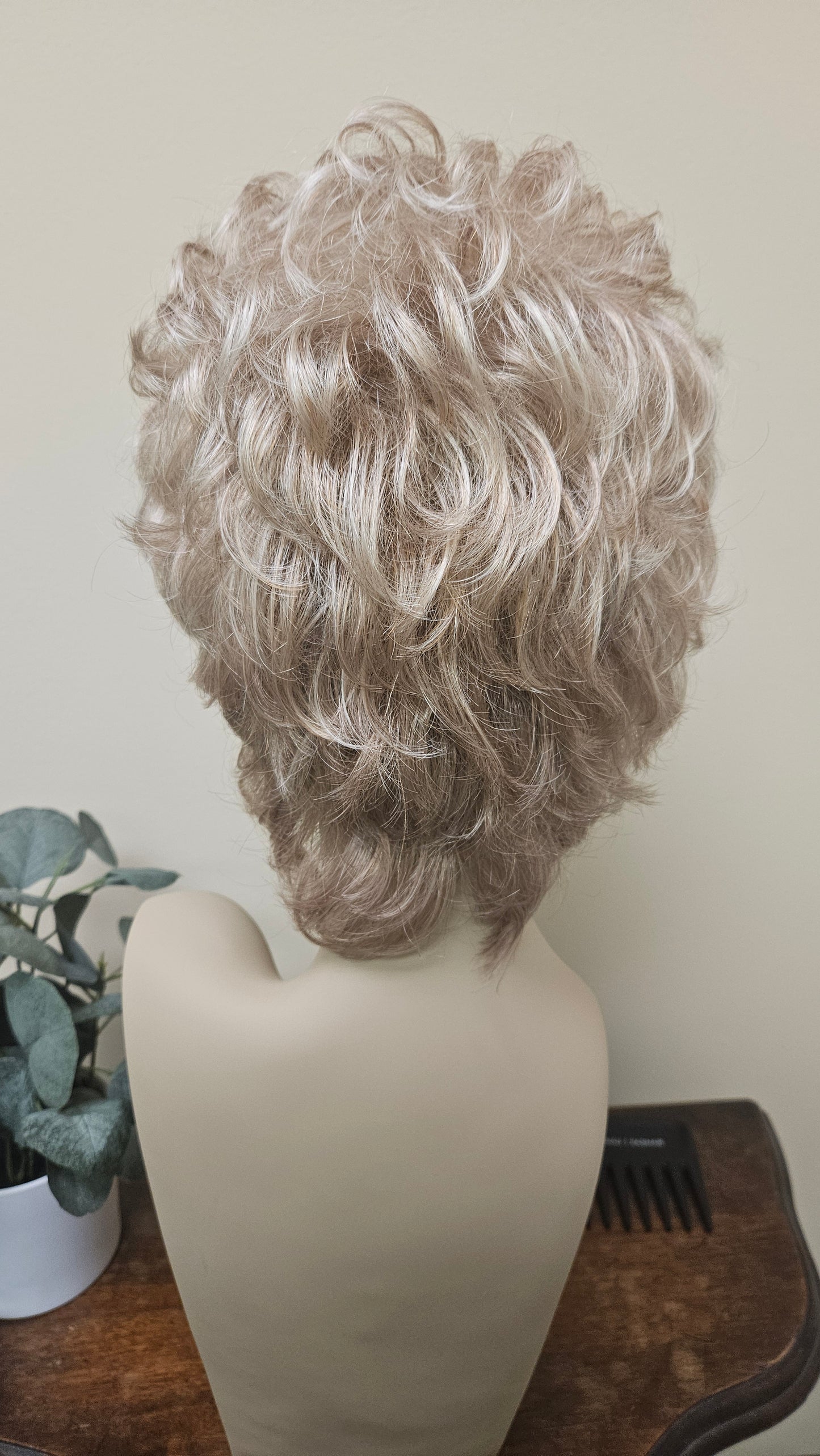 Gabor Instinct Petite Average Wig