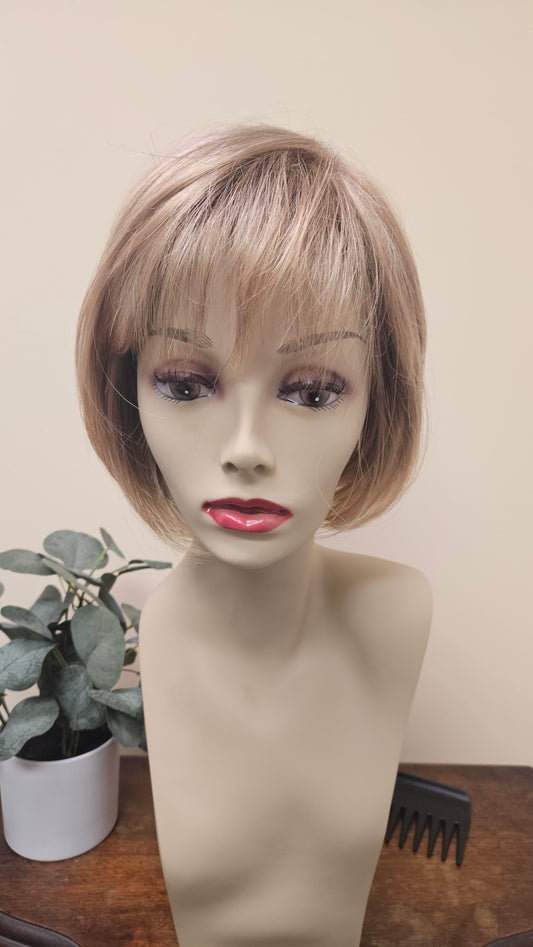 Estetica Ellen Wig